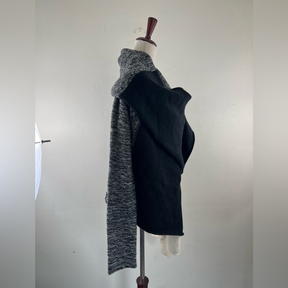 NWT BcbgMaxAzria Wool Cashmere Modern Cool Zipped Oversized Sweater Cardigan - Picture 6 of 15